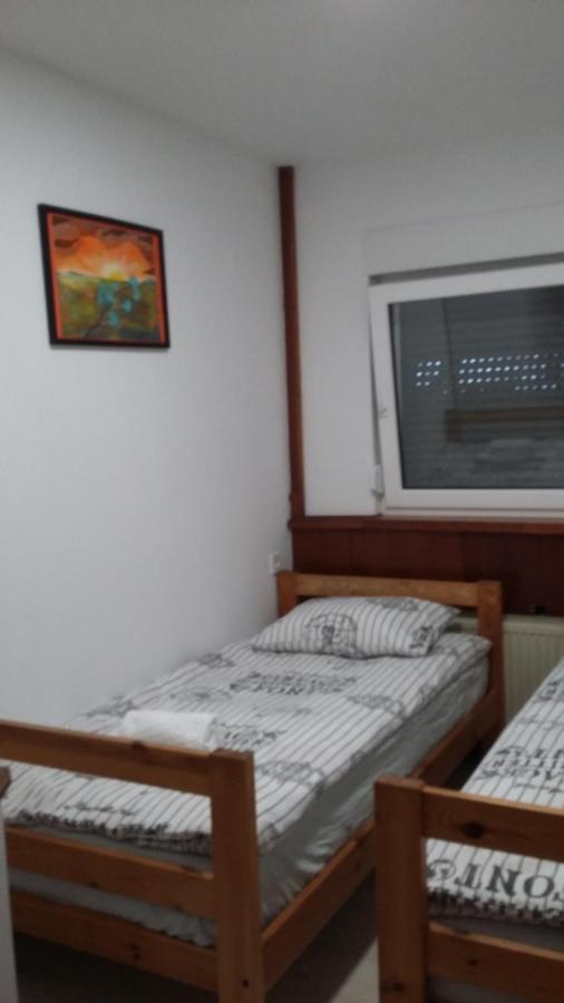 Križevci pri Ljutomeru Apartma Mbm 아파트 외부 사진